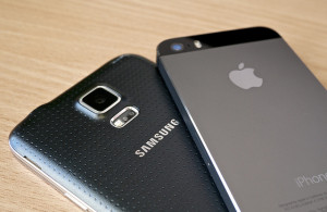 Samsung S5 vs iPhone 5S
